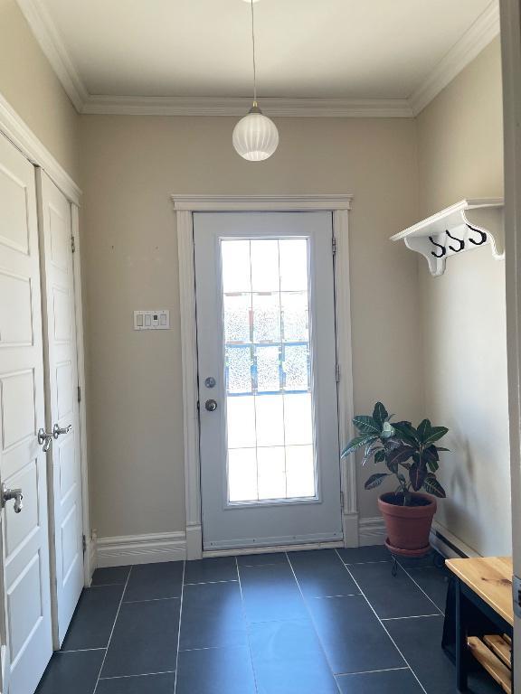 Très grand 5 1/2 moderne à louer | 3279892