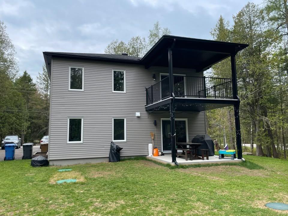 Appartement à louer - 4 ½ - (2 ch. à coucher, 1 salle de bain - paisible) | 3279893