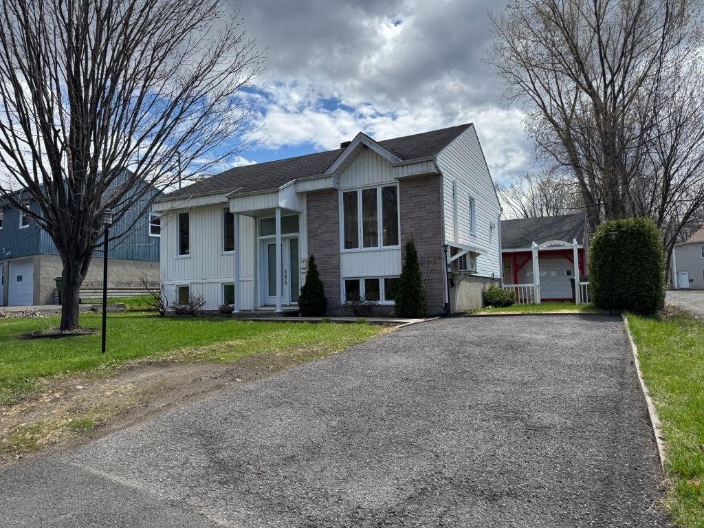 Maison 3 chambres à louer (Lévis) | 3279936