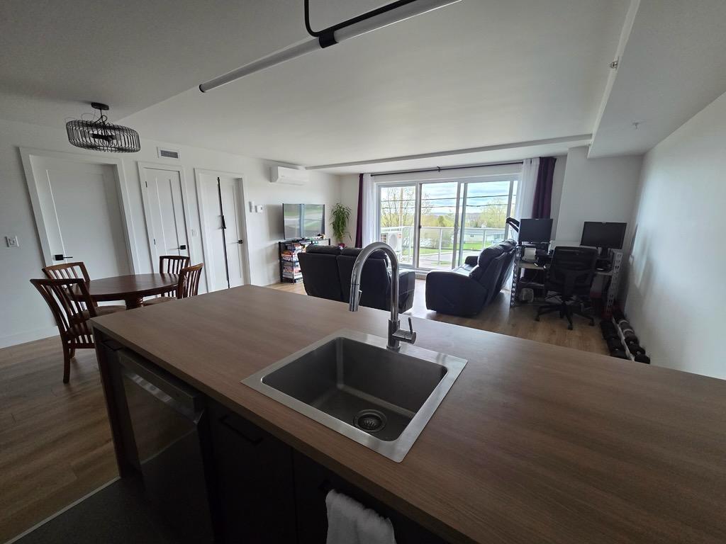 4 1/2 - Logement à louer chemin Saint-Louis | 3294915