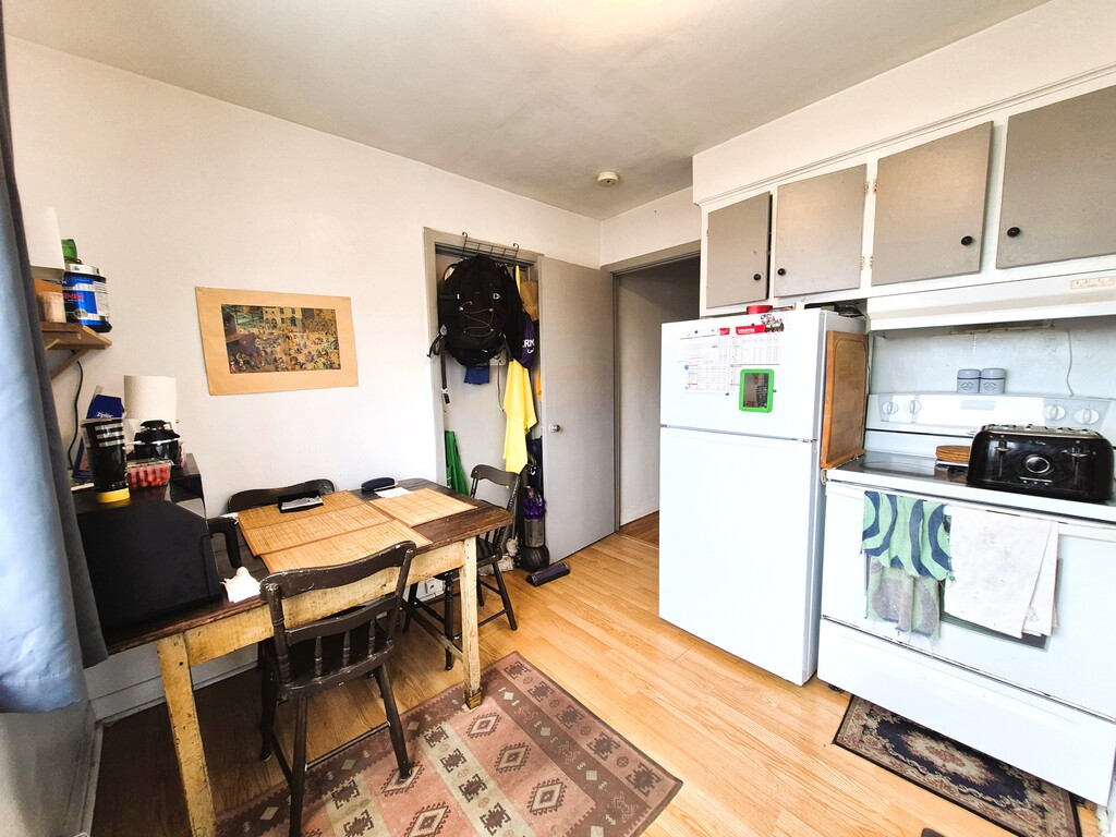 4½ À 2 MIN DU METRO JEAN TALON | 3267110