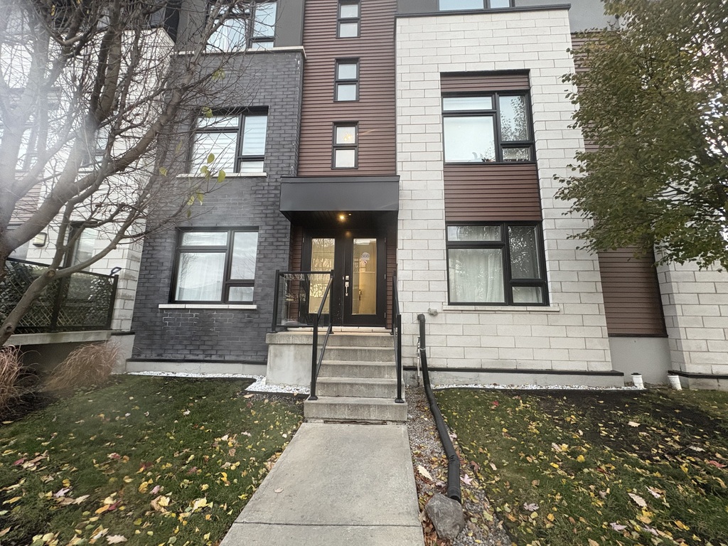 DEMI-MOIS GRATUIT 4 ½ à Louer Terrebonne | 3309229