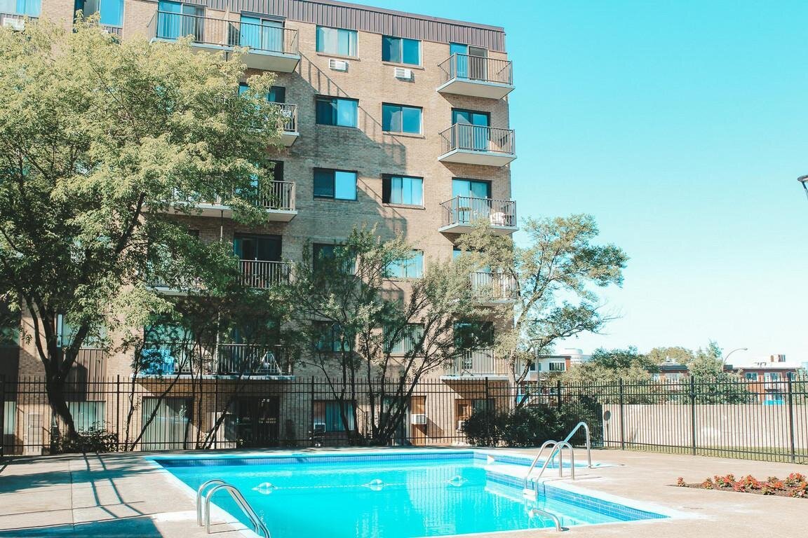Classic 2 Bedrooms - 1111 Rue Mistral, Montréal | 3280411