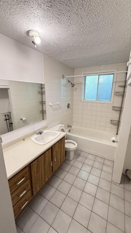 GRAND 5 ½ À LOUER – FLEURIMONT – DISPONIBLE MAINTENANT | 3280675