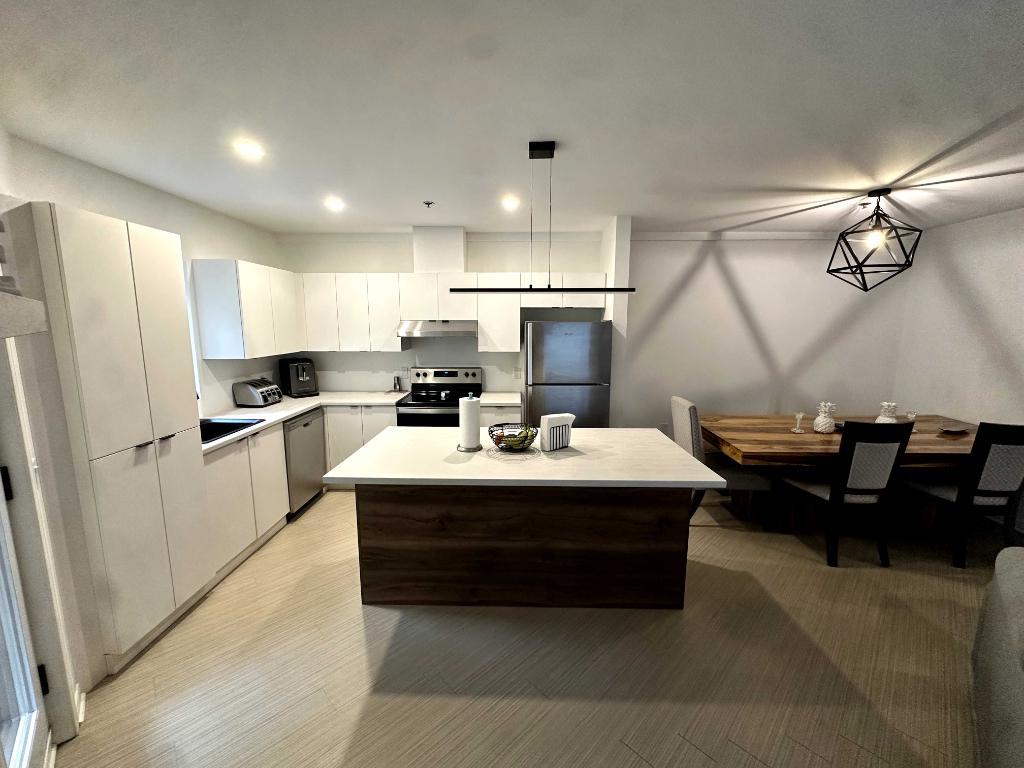 Appartement 4 ½ spacieux – TOUT INCLUS avec garage intérieur | 3280855