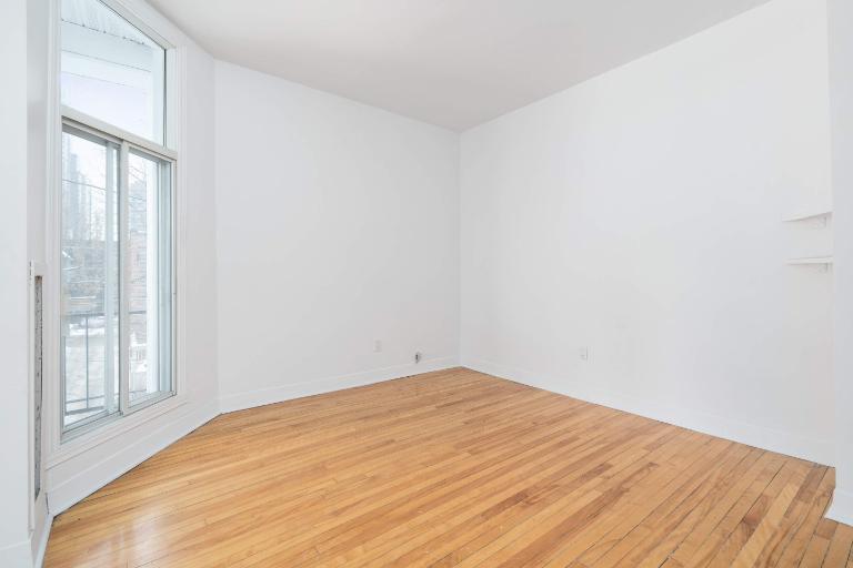 2 CH - 1 SDB - Westmount - $1,999 /mo | 3280859