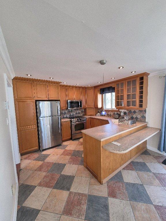 Bungalow à Louer 2600$/mois 4 ch. 2 sdb. (Chateauguay) | 3280868