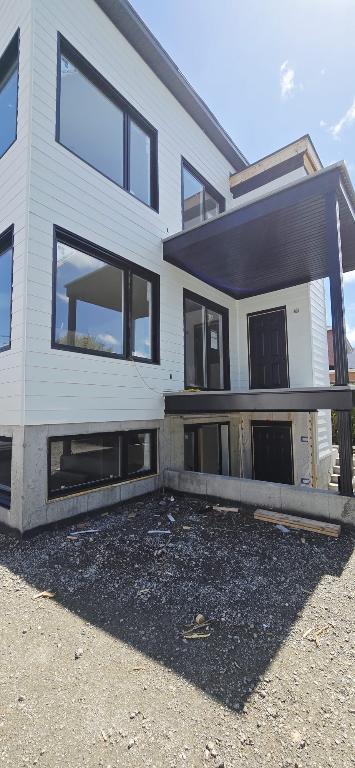 NOUVELLE CONSTRUCTION 2026 – Triplex 4½ MODERNES À LOUER | 3280967