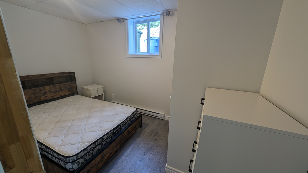 Logement Près De Tous Les Services | 3281393