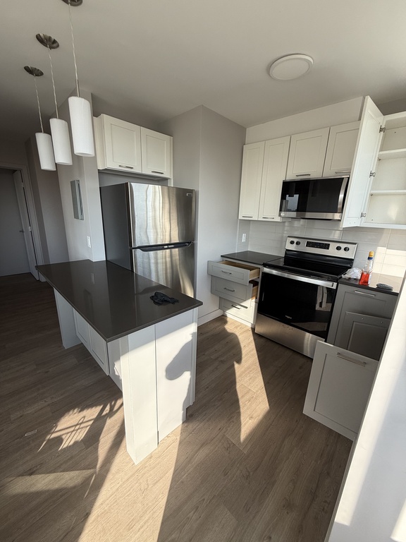 4 1/2 FOR 1695$ (HEATING INCLUDED) | 3281532