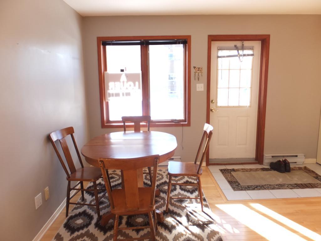Beau 4 1/2 près de U de Sherbrooke- libre | 3281611