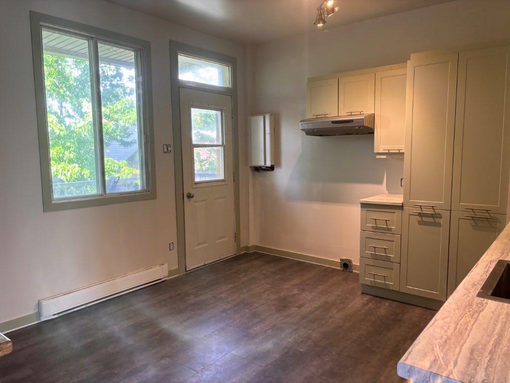 Appartement 4 1/2 à louer ste Thérèse | 3281615