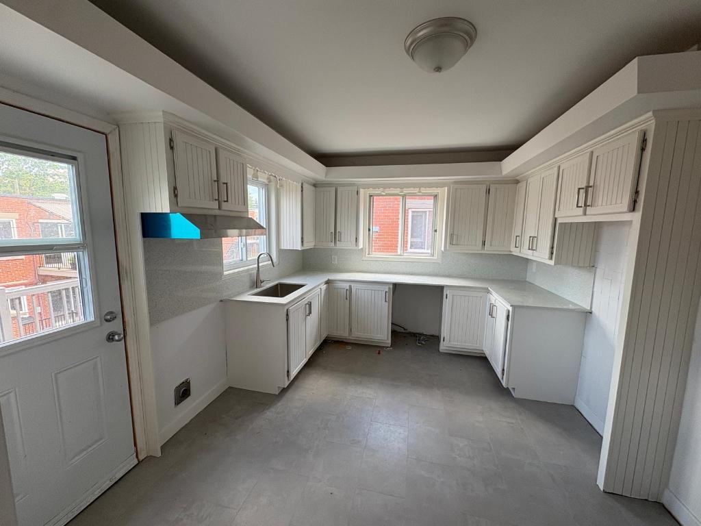 5 1/2 rénové et peinturé à LaSalle | 3282487