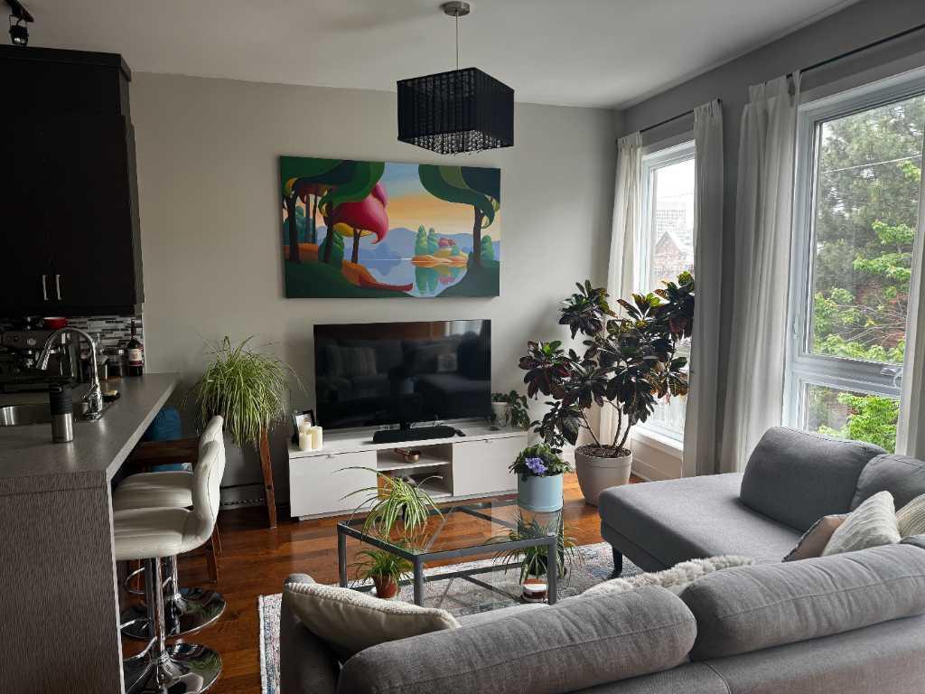 Superbe 4 ½ lumineux avec terrasse privée sur le toit – disponible 1er juillet | 3281667