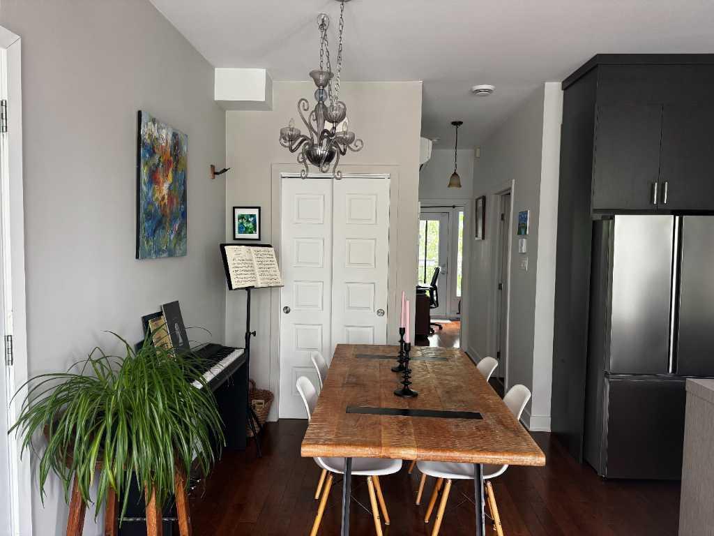 Superbe 4 ½ lumineux avec terrasse privée sur le toit – disponible 1er juillet | 3281667