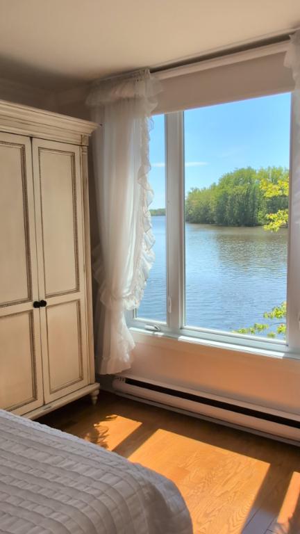 Maison à louer - Bord de l'eau - Saint-Eustache (3 chambres - 2 sdb) | 3281675