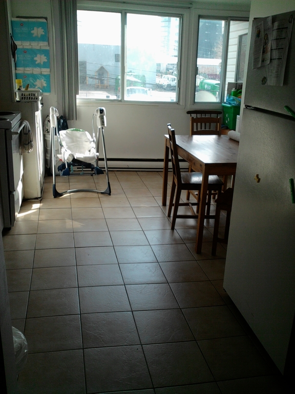 Petite 4 1/2 Pour Juillet | 3281758