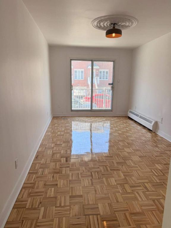 2 CH - 1 SDB - Montreal - $1,600 /mo | 3281972