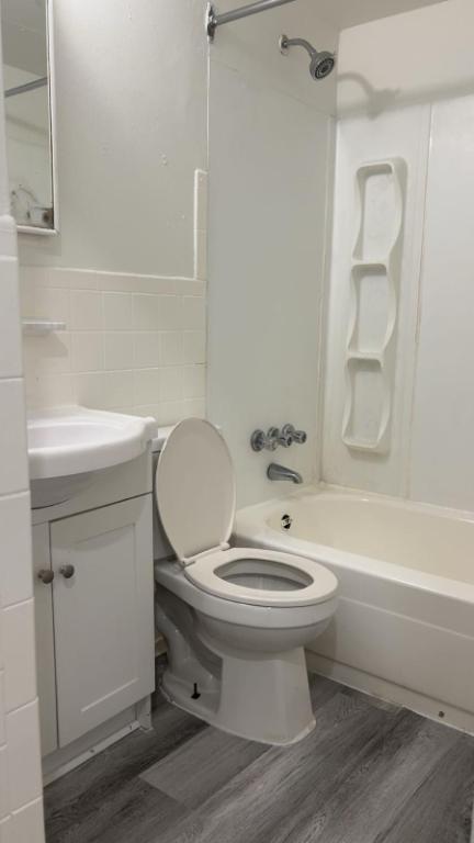 Studio rénové à louer à LaSalle | 3282328