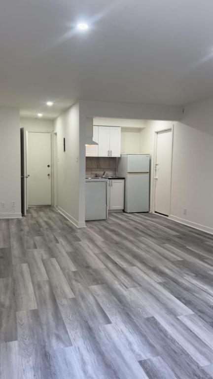 Studio rénové à louer à LaSalle | 3282328