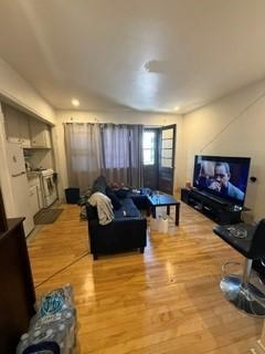 Côte-des-Neiges (C.D.N.), 3½ situé près de tous les services | 3282343