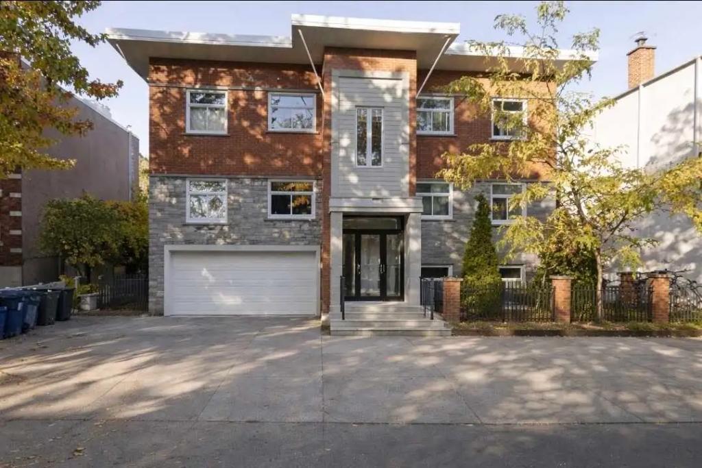 3 1/2 Appartement entièrement rénové | 3282347