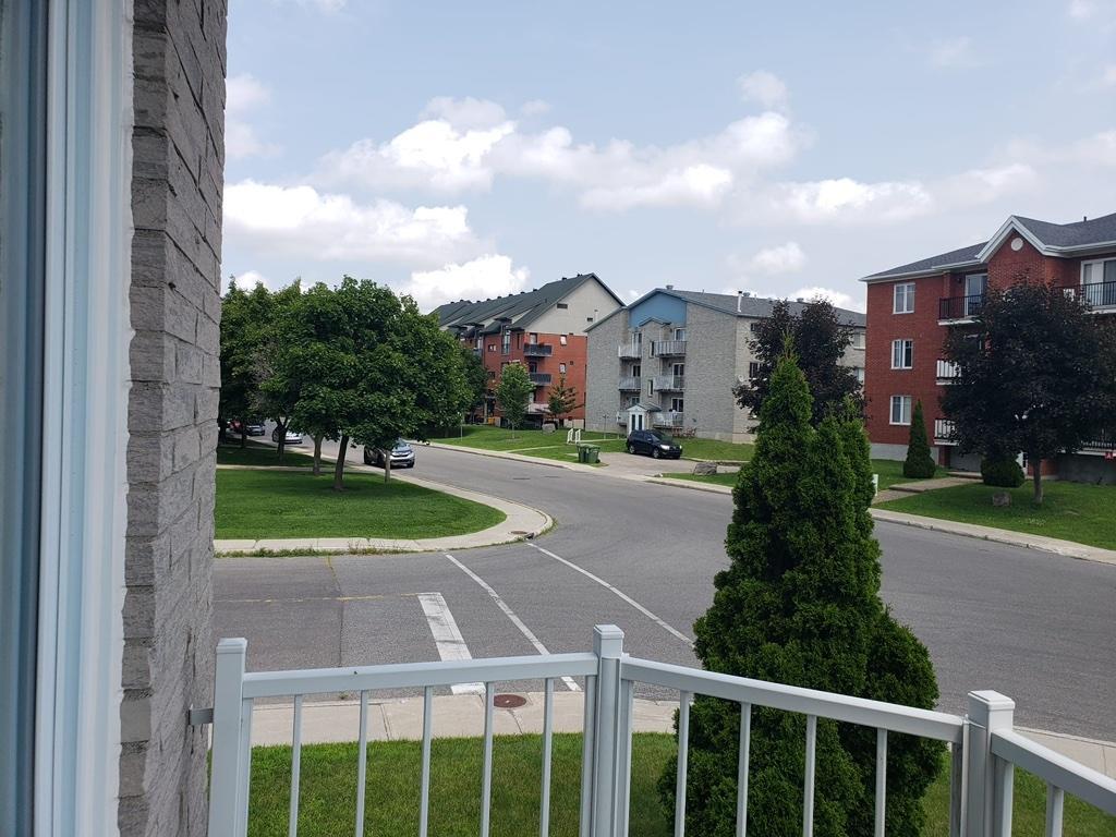 4 1/2 style condo 50 plus | 3282383