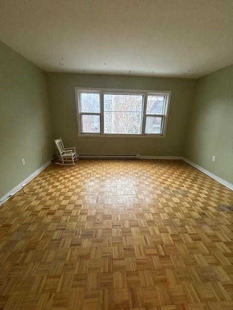Côte-des-Neiges (C.D.N.), 4½ situé près de tous les services | 3282388