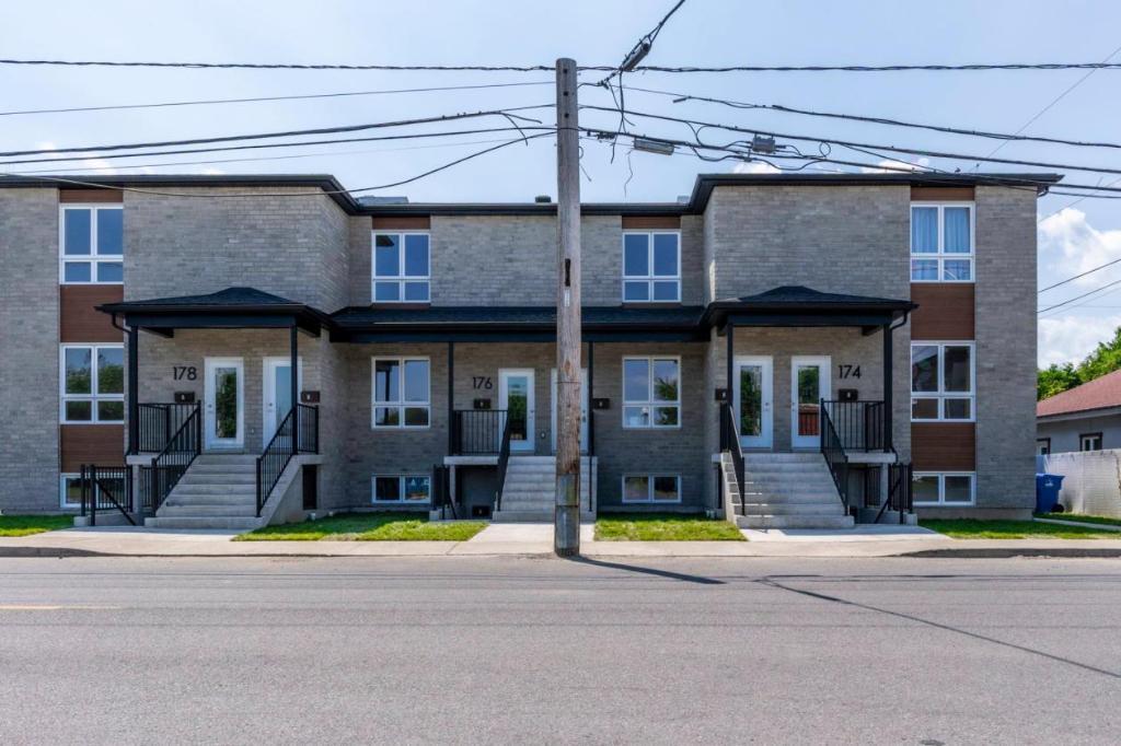 Superbe 4 ½ neuf à louer à Salaberry-de-Valleyfield | 3282403