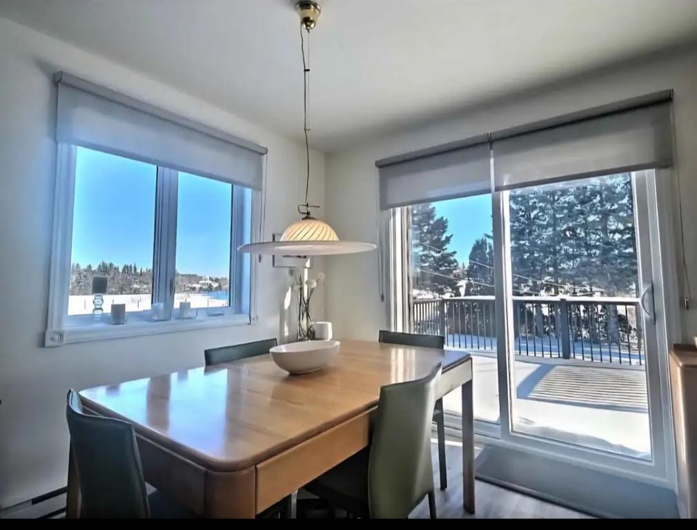 Duplex 4 1/2 à Laterrière | 3282435