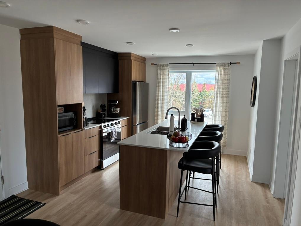 Condo à louer | 3282545