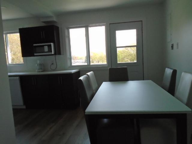 6 ½ rue Notre Dame Laval 5 électros Inclus LIBRE | 3282550