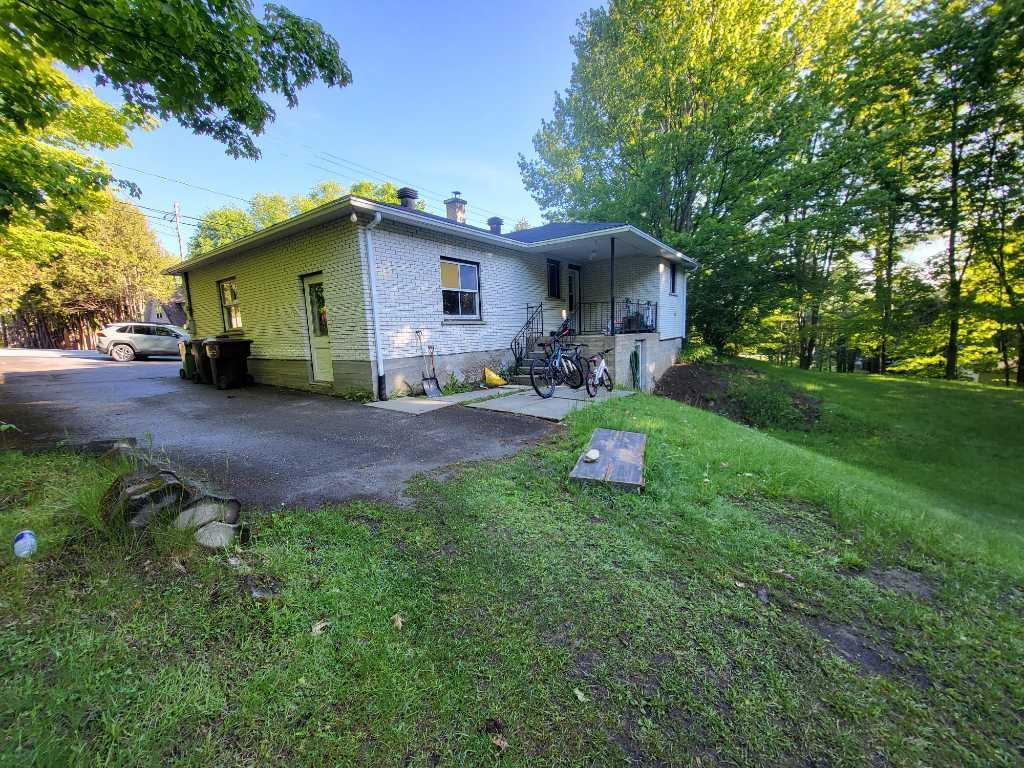 Maison a louer Rock Forest | 3282556