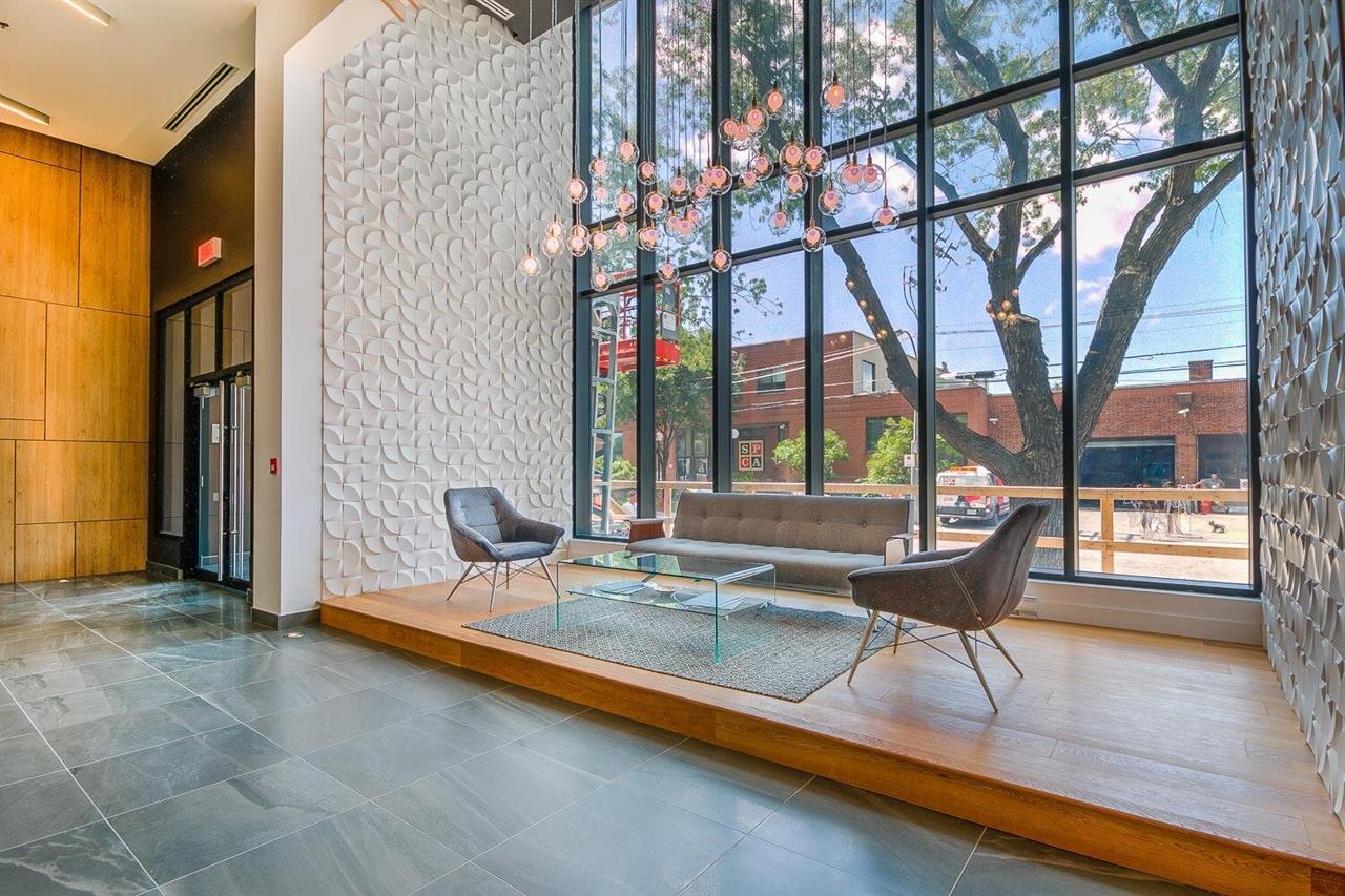 1 Bedroom - 7407 Rue Mountain-Sights, Montréal | 3283200