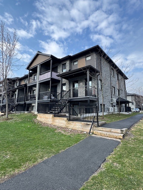 GRAND LOGEMENT 3 CHAMBRES À LOUER | 3283248