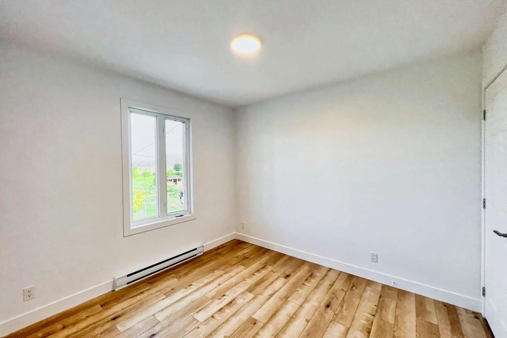superbe 5 1/2 a louer Vanier/Duberger | 3310688