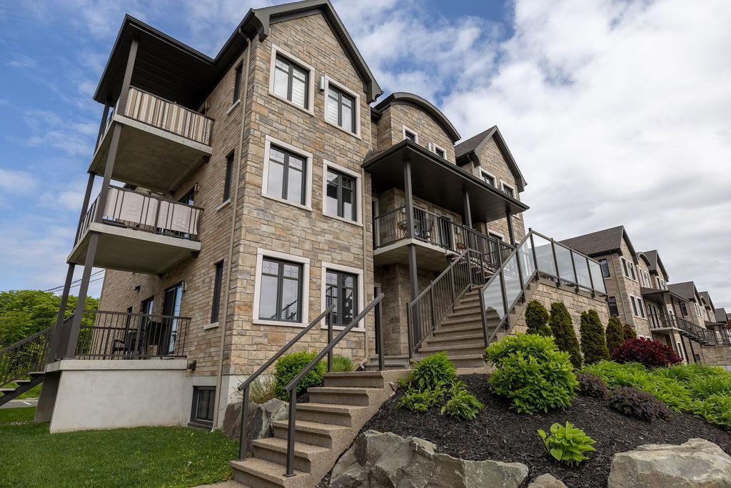 4 1/2 très grand - Lévis centre-ville | 3283395