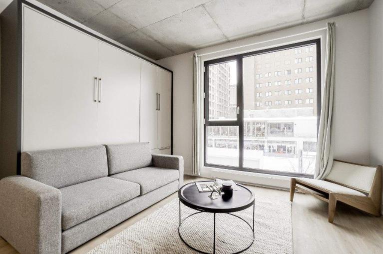 STUDIO TOUT INCLUS À LA PLACE DES ARTS | 3283407