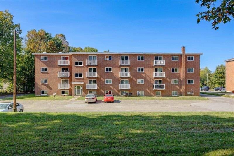 1 CH - 1 SDB - Granby - $1,150 /mo | 3283799
