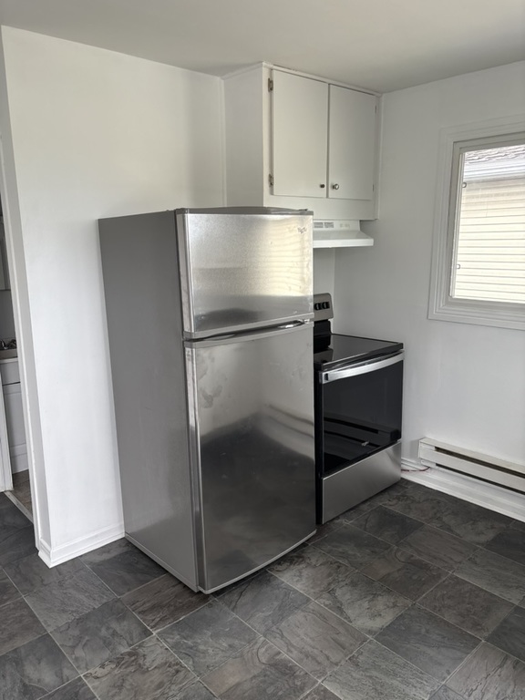 Magnifique 3 ½ Fraîchement Rénovée | 3283803