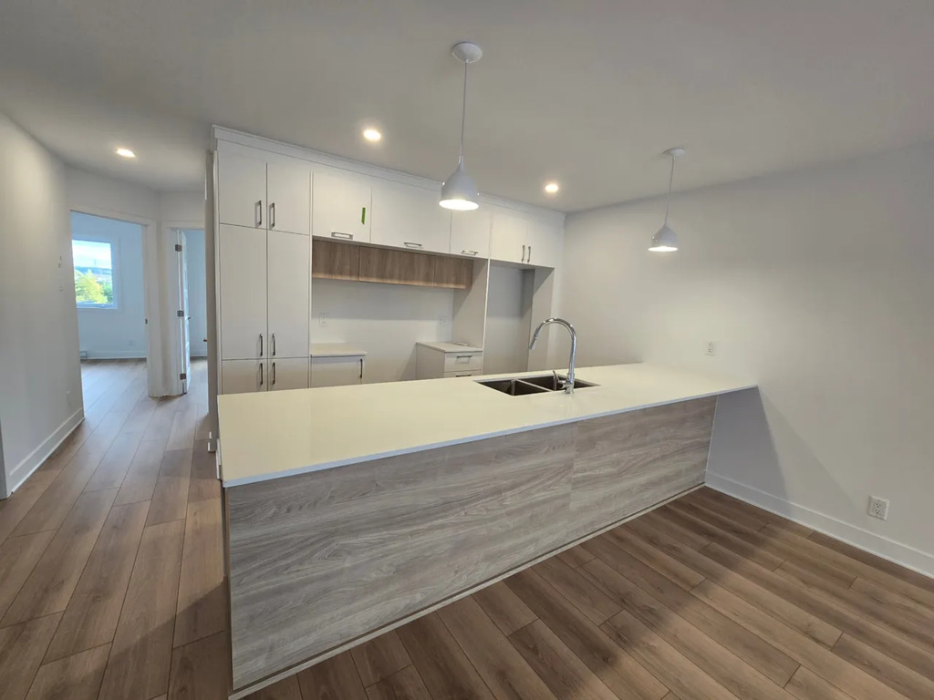 5 1/2 NOUVELLE CONSTRUCTION - WINDSOR | 3283897