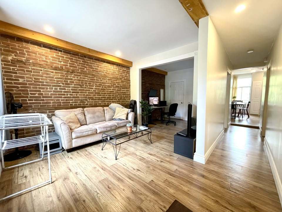 Ville-Marie - Superbe 3 1/2 Rénové | 3284063