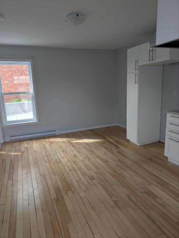 Appartement 2 ½ à louer – Centre-ville de Plessisville | 3284126