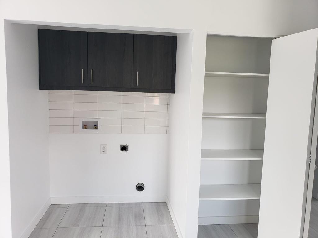 4 1/2 condo style | 3284157