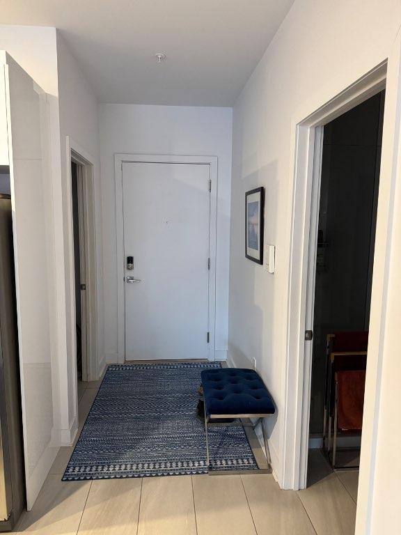 Condo à louer avec Garage int. 3 et demi 700 pi2. | 3284168