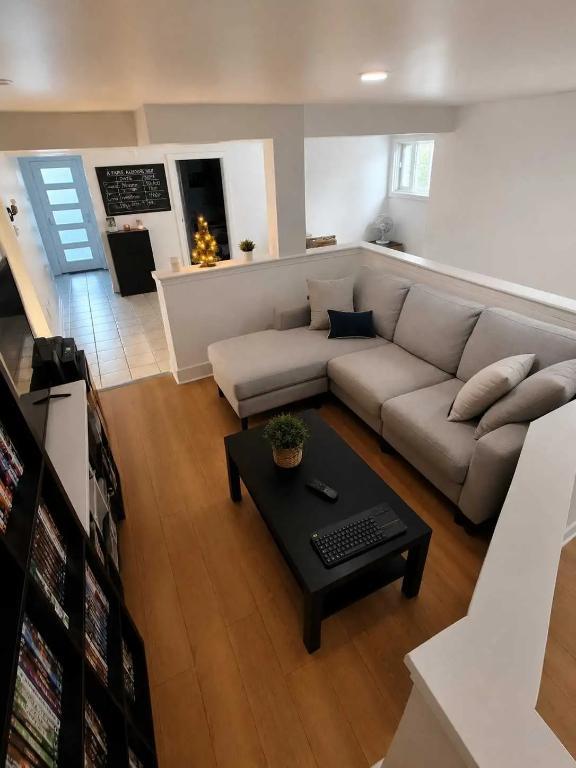 Appartement 3 Chambre 6 1/2 | 3284242