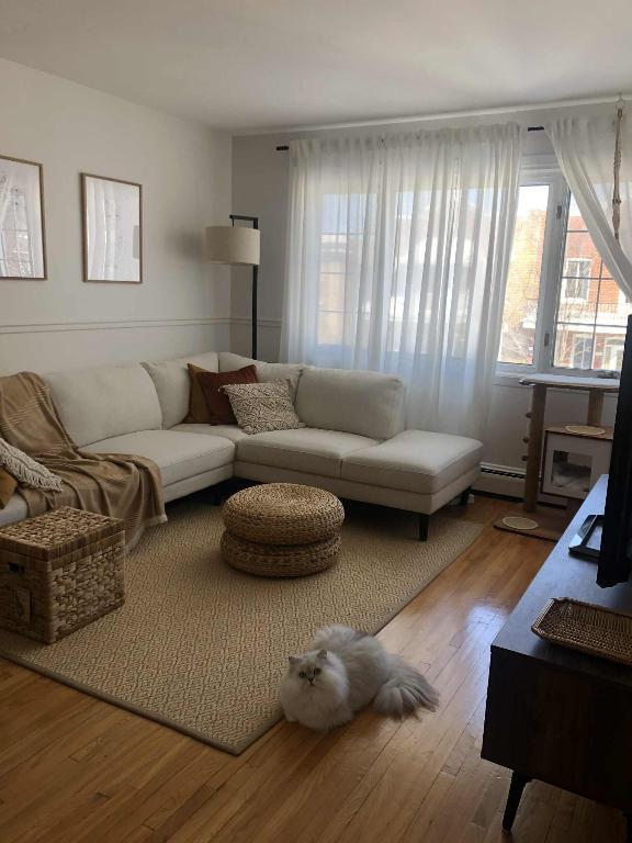 Ahuntsic, 3 1/2 chauffé semi-meblé | 3284823