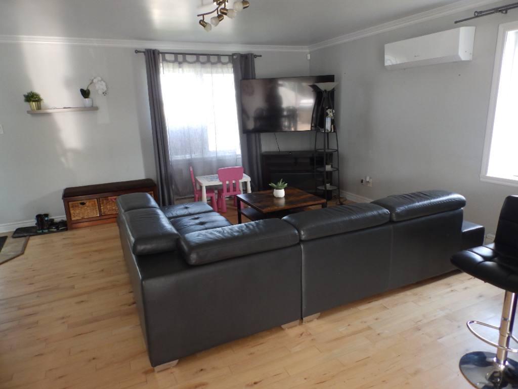Logement 5 1/2 duplex | 3284831