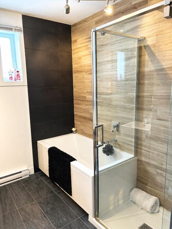 Superbe 4½ moderne | 2 stationnements | Électros inclus | Delson | 3284846