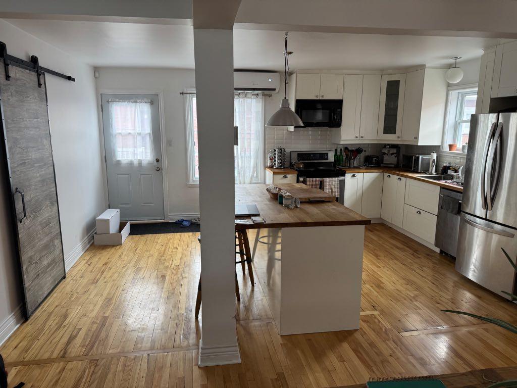 4 1/2 rénové - Semi-meublé - Haut de duplex - Ville LaSalle | 3284854
